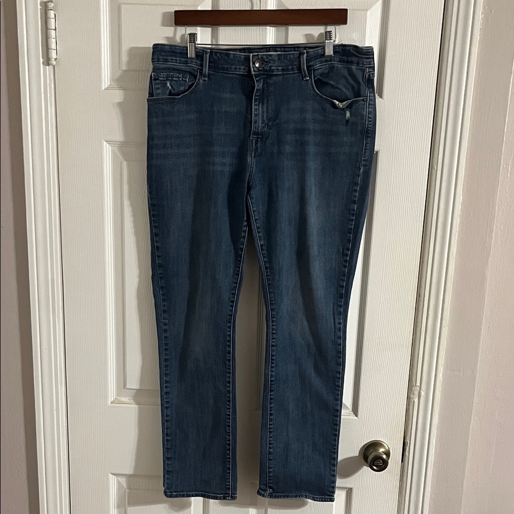 Levi's Women's mid rise Skinny Jeans - Dark Blue